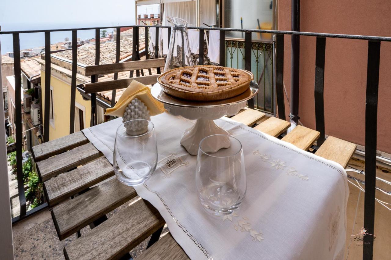 Humboldt Luxury Rooms Taormina Kültér fotó
