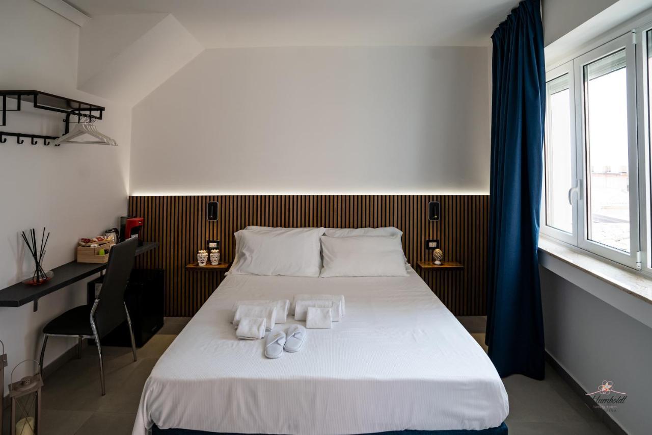 Humboldt Luxury Rooms Taormina Kültér fotó