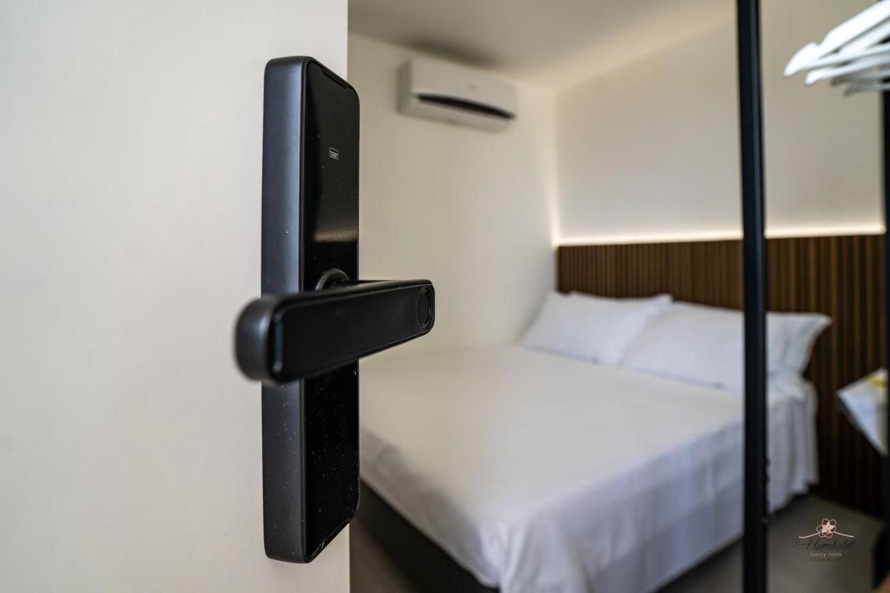Humboldt Luxury Rooms Taormina Kültér fotó