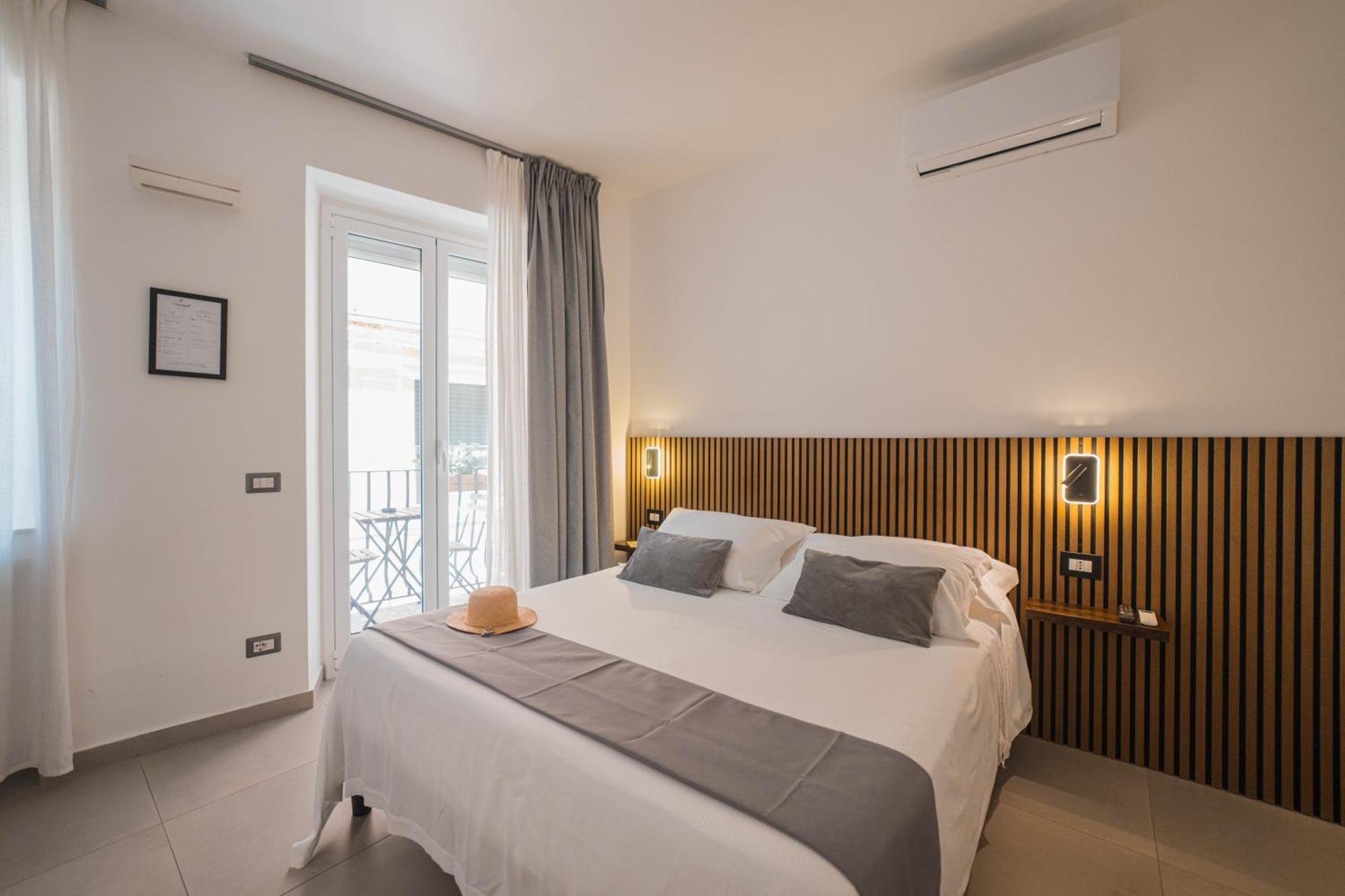 Humboldt Luxury Rooms Taormina Kültér fotó