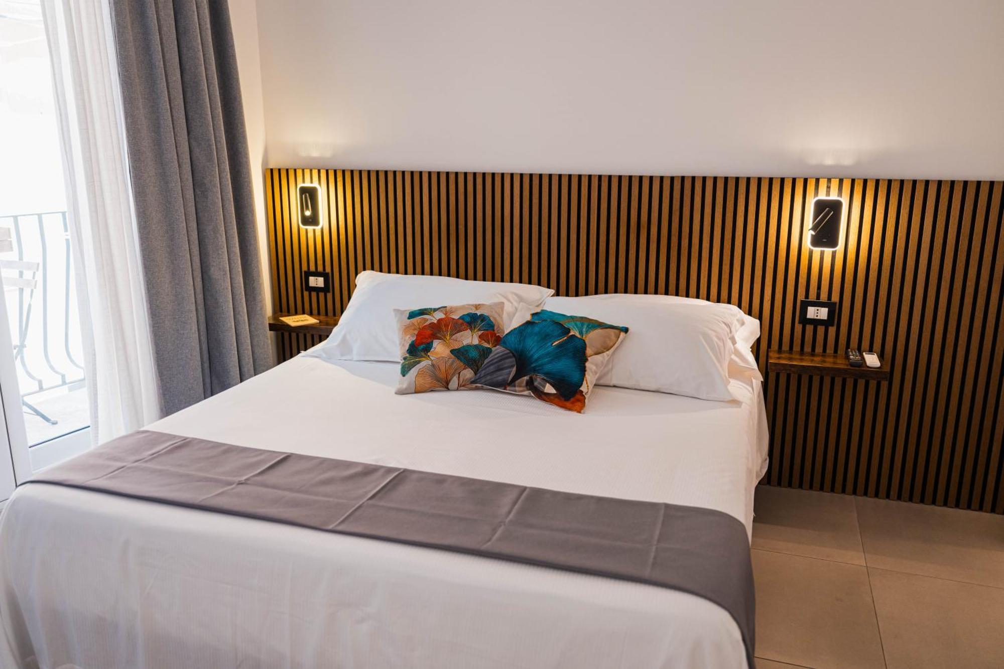Humboldt Luxury Rooms Taormina Kültér fotó
