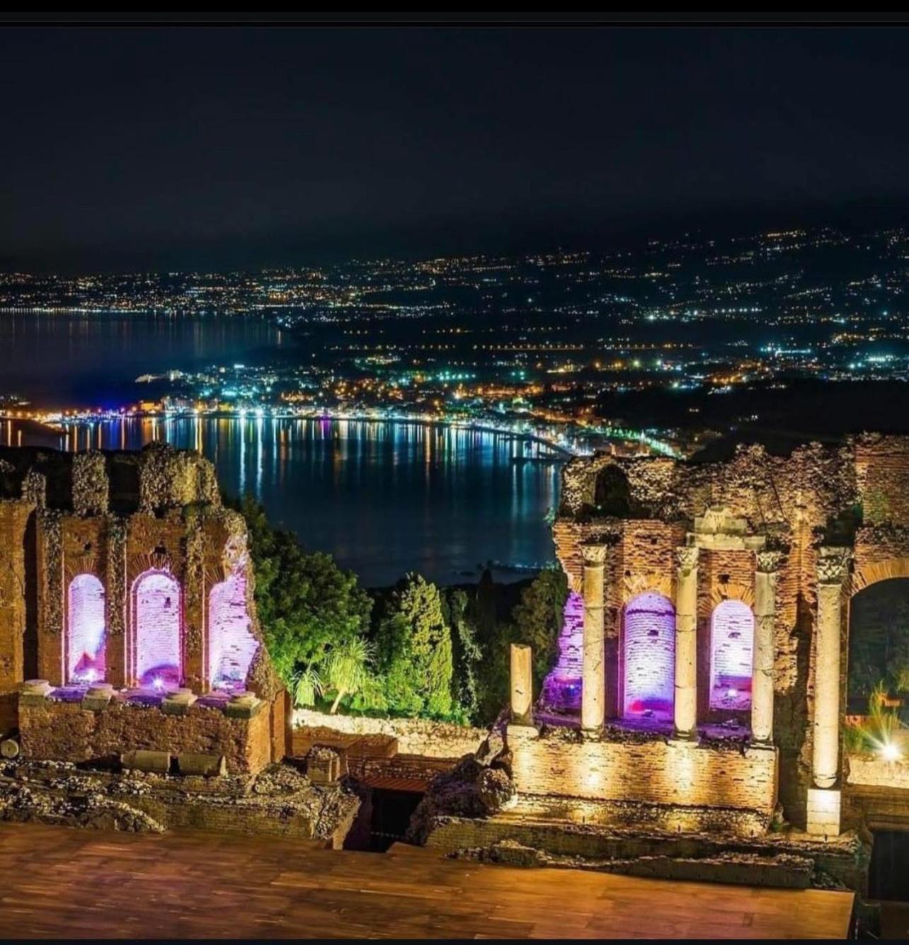 Humboldt Luxury Rooms Taormina Kültér fotó